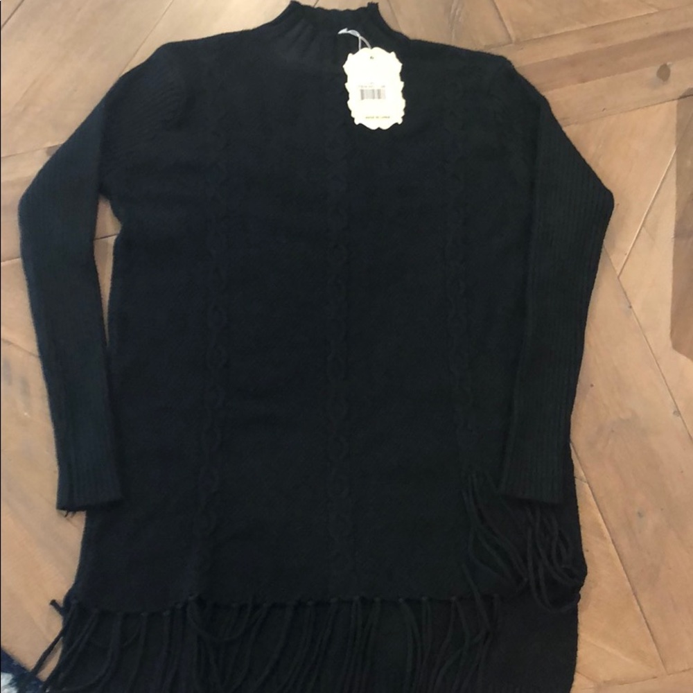 Black Sweater Size M